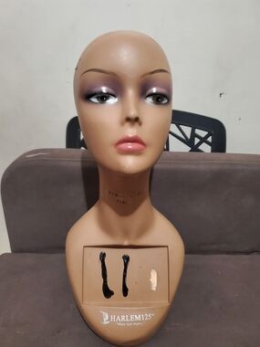 HARLEM125 Mannequin Head Display in Tan